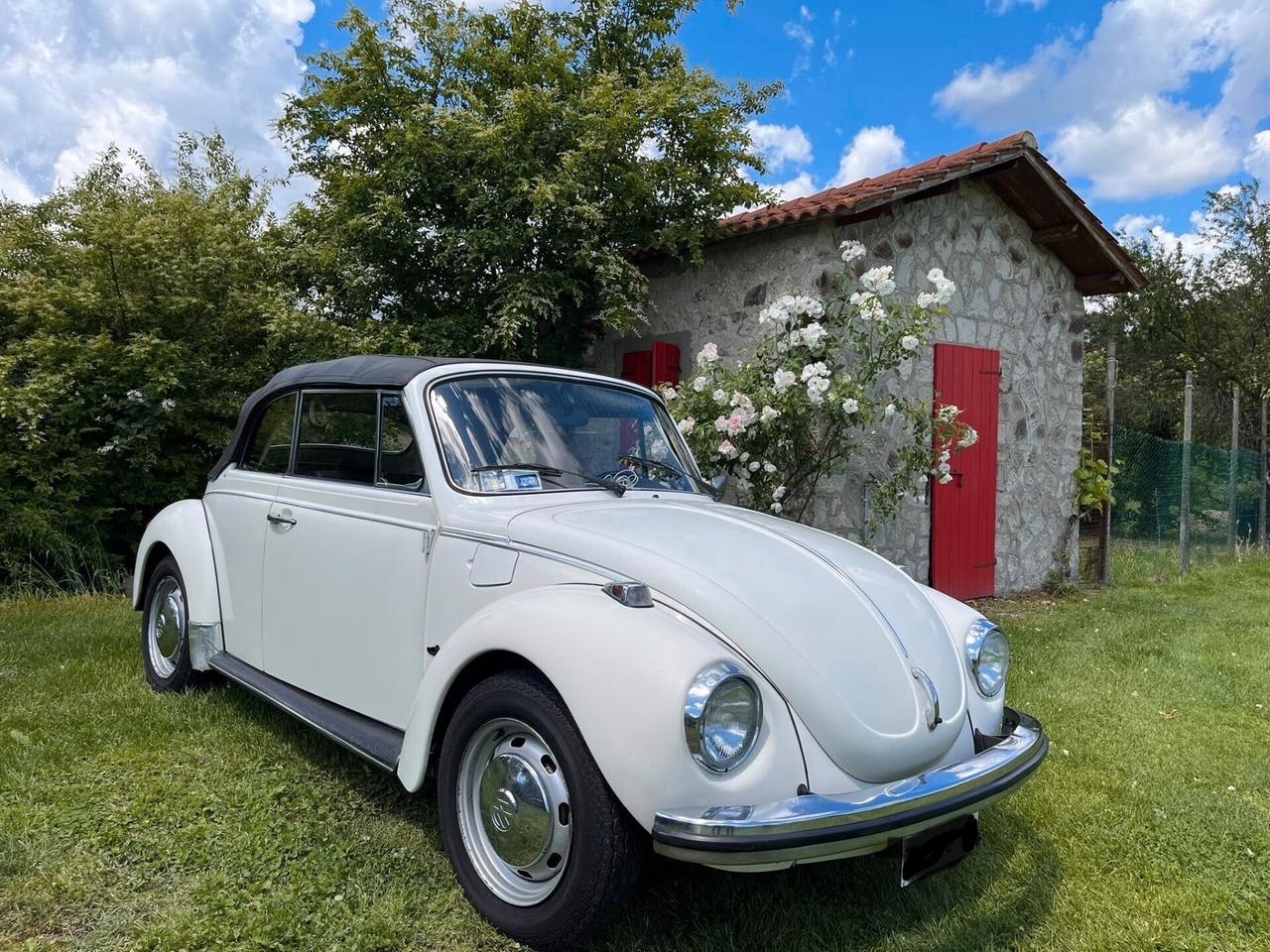Volkswagen Maggiolino Cabrio