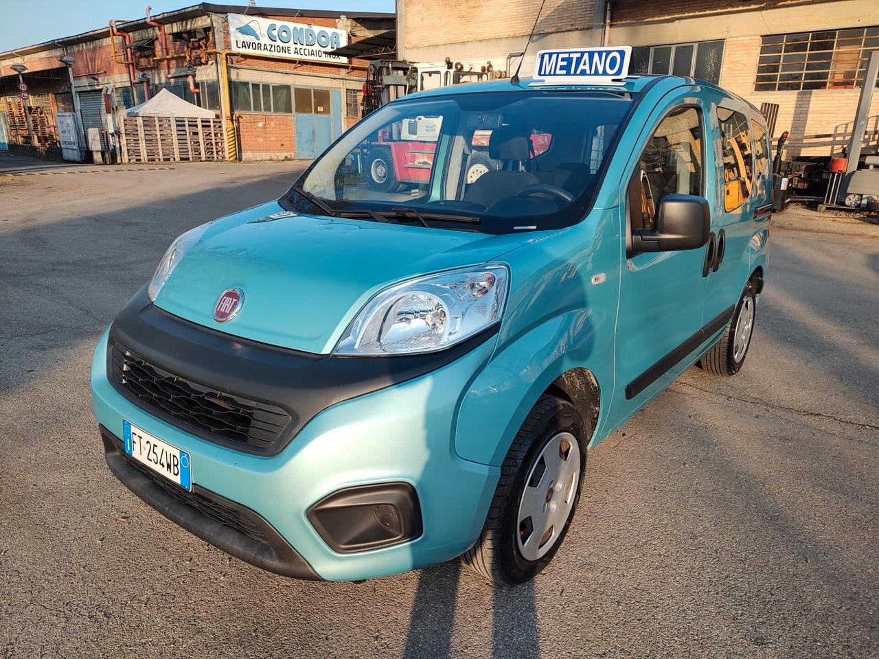 Fiat Qubo 1.4 Natural Power 8v 70cv Easy my19, OK NEOPATENTATI