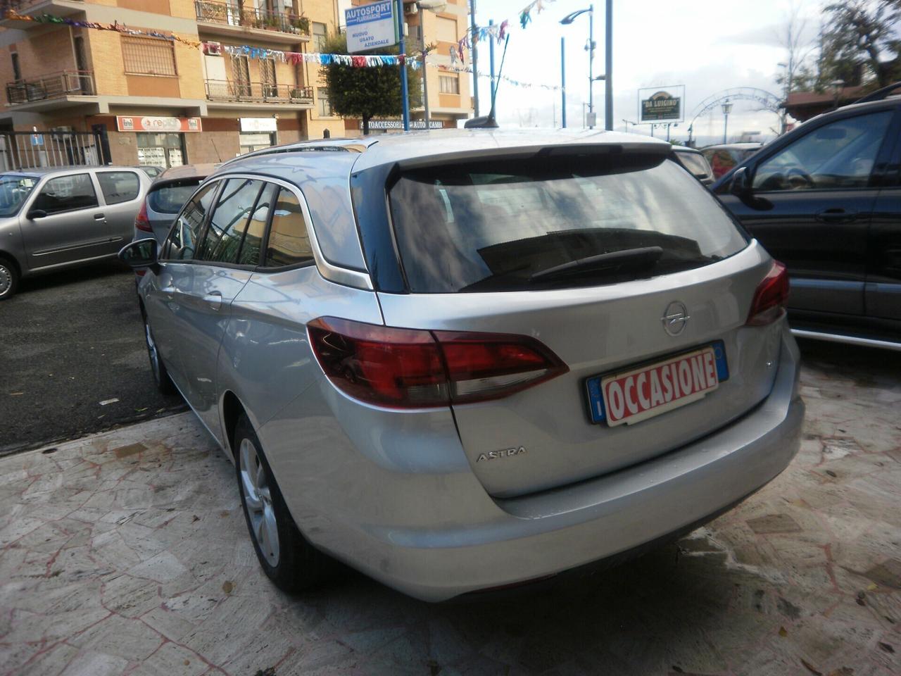 OPEL ASTRA 1.6 CDTI 110 CV SPORTS TOURER BUSINESS NEOPATENTATI