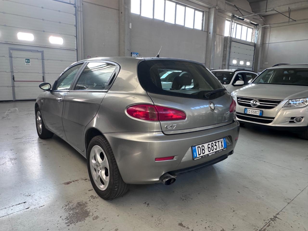Alfa Romeo 147 1.9 JTD (120) 5 porte Progression