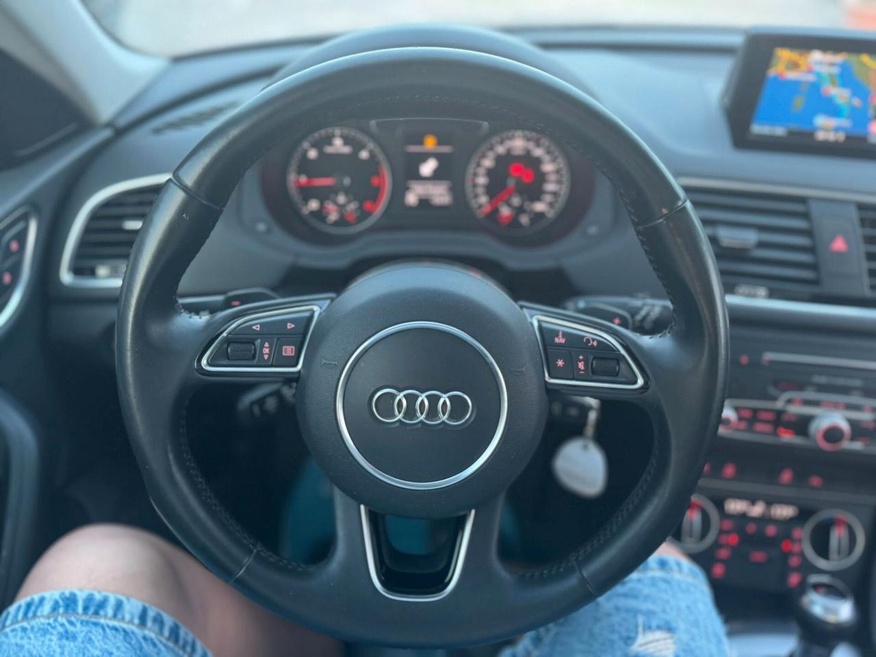 AUDI Q3 2.0 150CV + TETTO APRIBILE