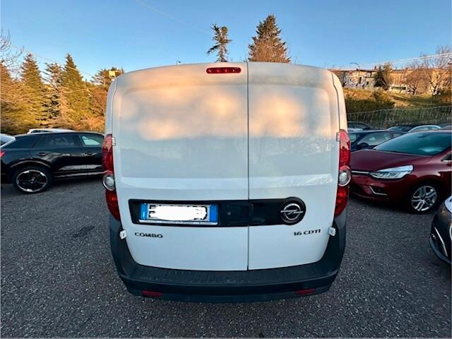 Opel Combo 1.6 CDTI 105CV 6m -2015