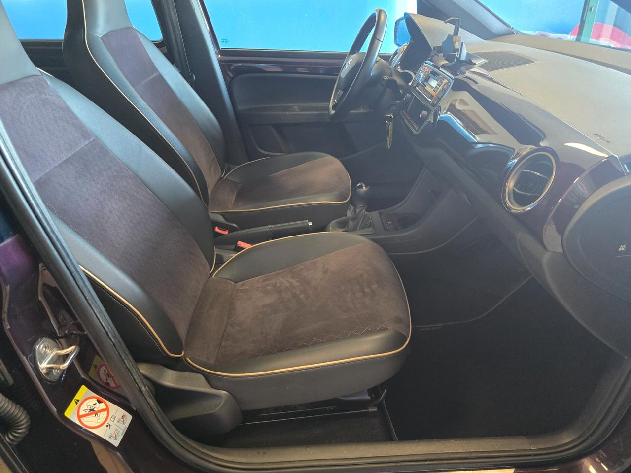 Seat Mii 1.0 68 CV 5 porte FR Line Ecofuel