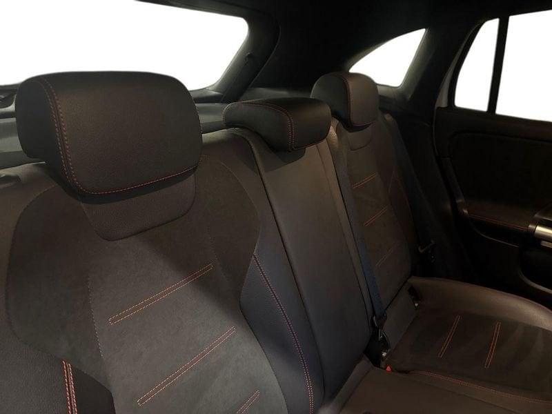 Mercedes-Benz GLA 200 d Premium auto