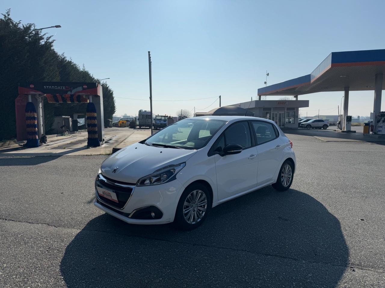 Peugeot 208 PureTech 82 5 porte Allure