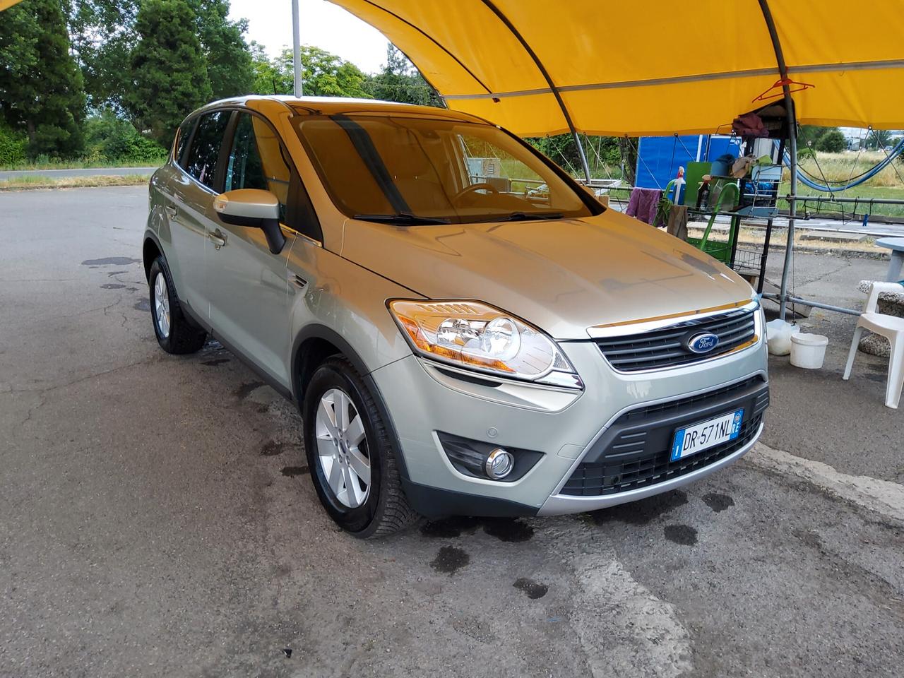 Ford Kuga 2.0 TDCi 136 CV 4WD Titanium DPF