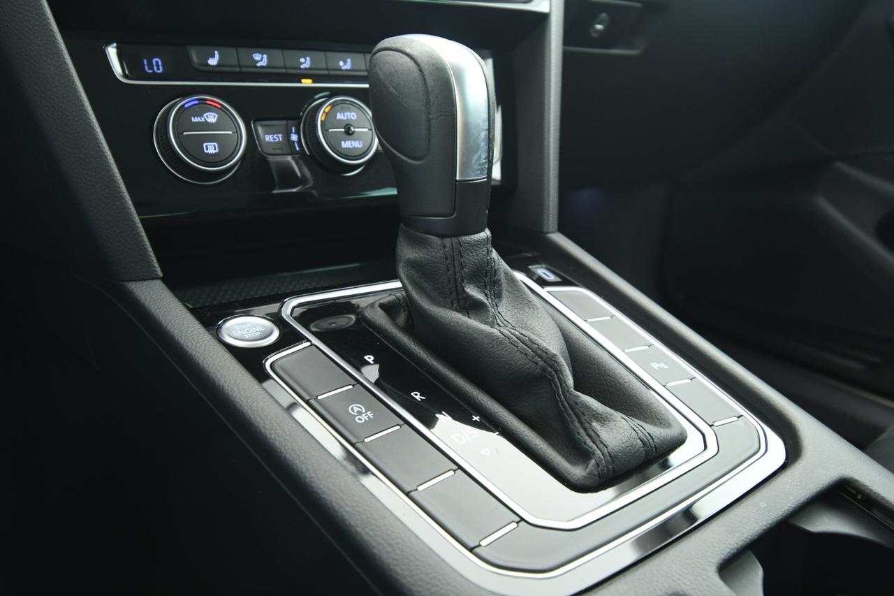 VOLKSWAGEN Passat Variant 2.0 tdi Executive 190cv dsg ACC+APP CONNECT+ALCANTARA