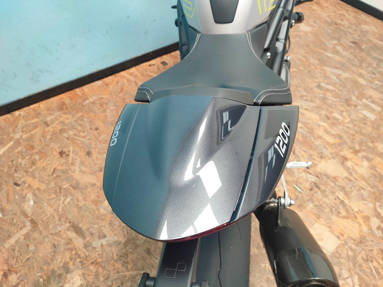 Triumph Speed Triple 1200 RS 4 anni di garanzia ufficiale