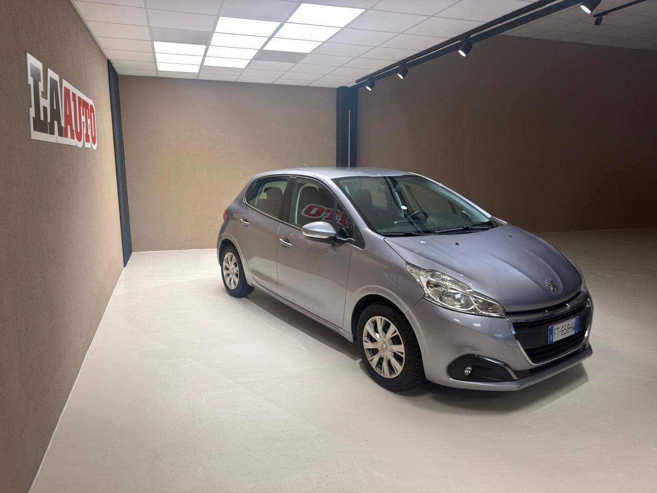 Peugeot 208 PureTech 82 Stop&Start 5 porte Allure