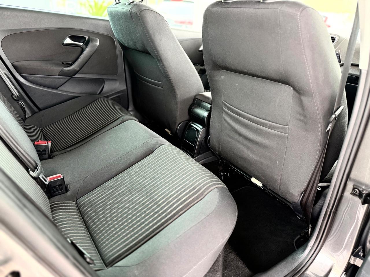 Volkswagen Polo 1.6 TDI 90CV DSG 5 porte ANCHE NEOPATENTATI