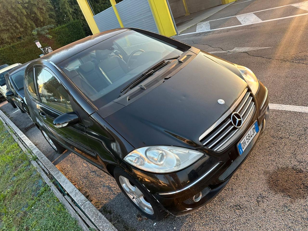 Mercedes-benz A 150 Avantgarde ANNO 2009