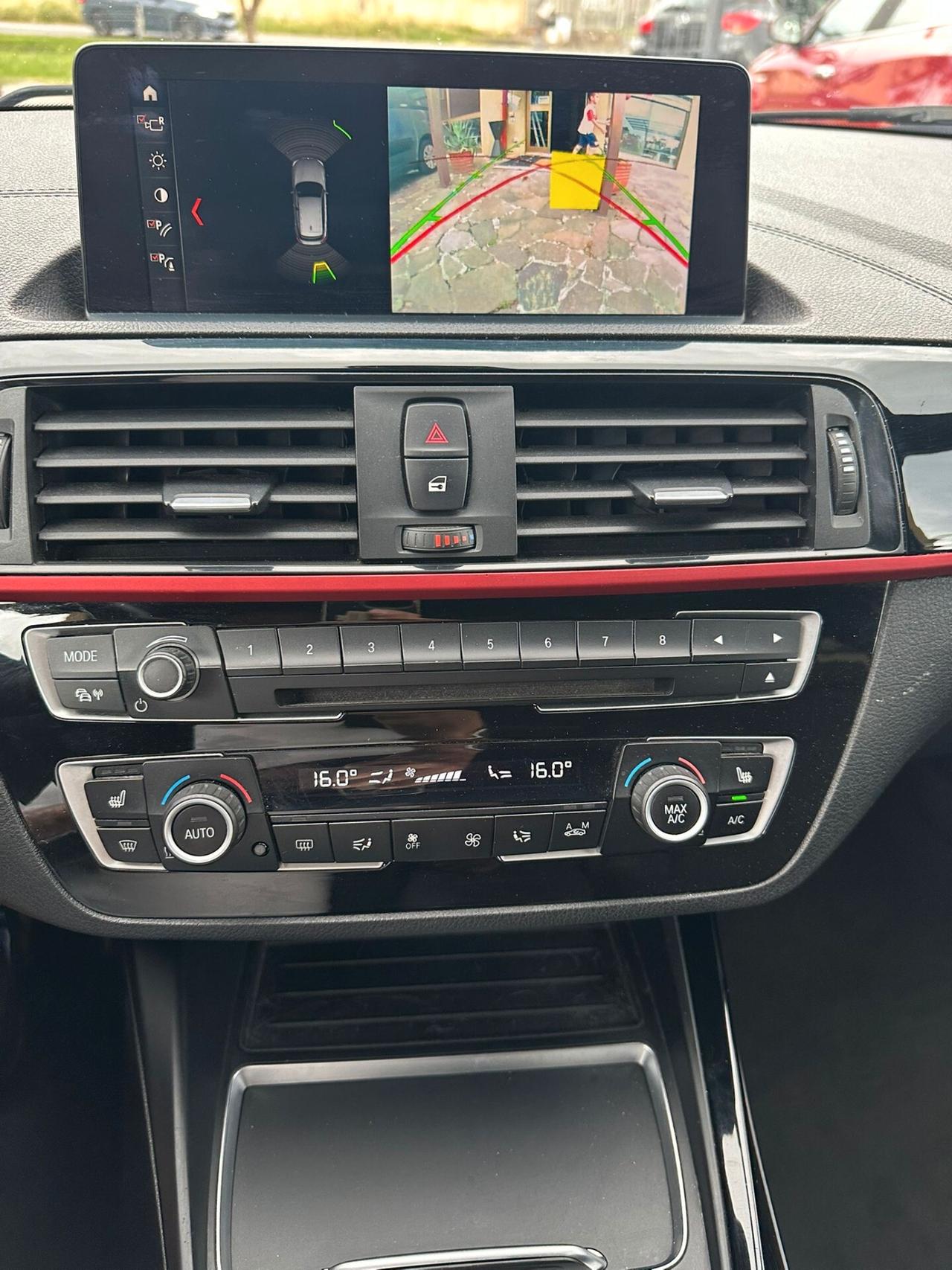 Bmw 118 118d 5p. Msport