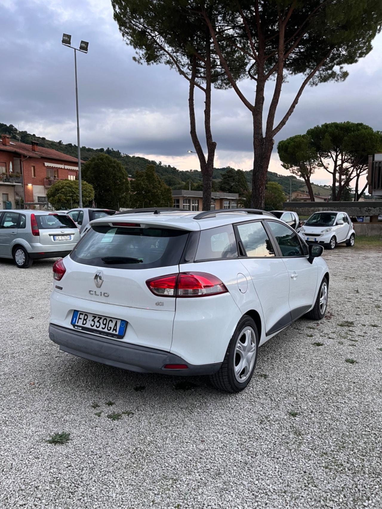 Renault Clio Sporter 1.5 dCi PERFETTA NEOPATENTATI