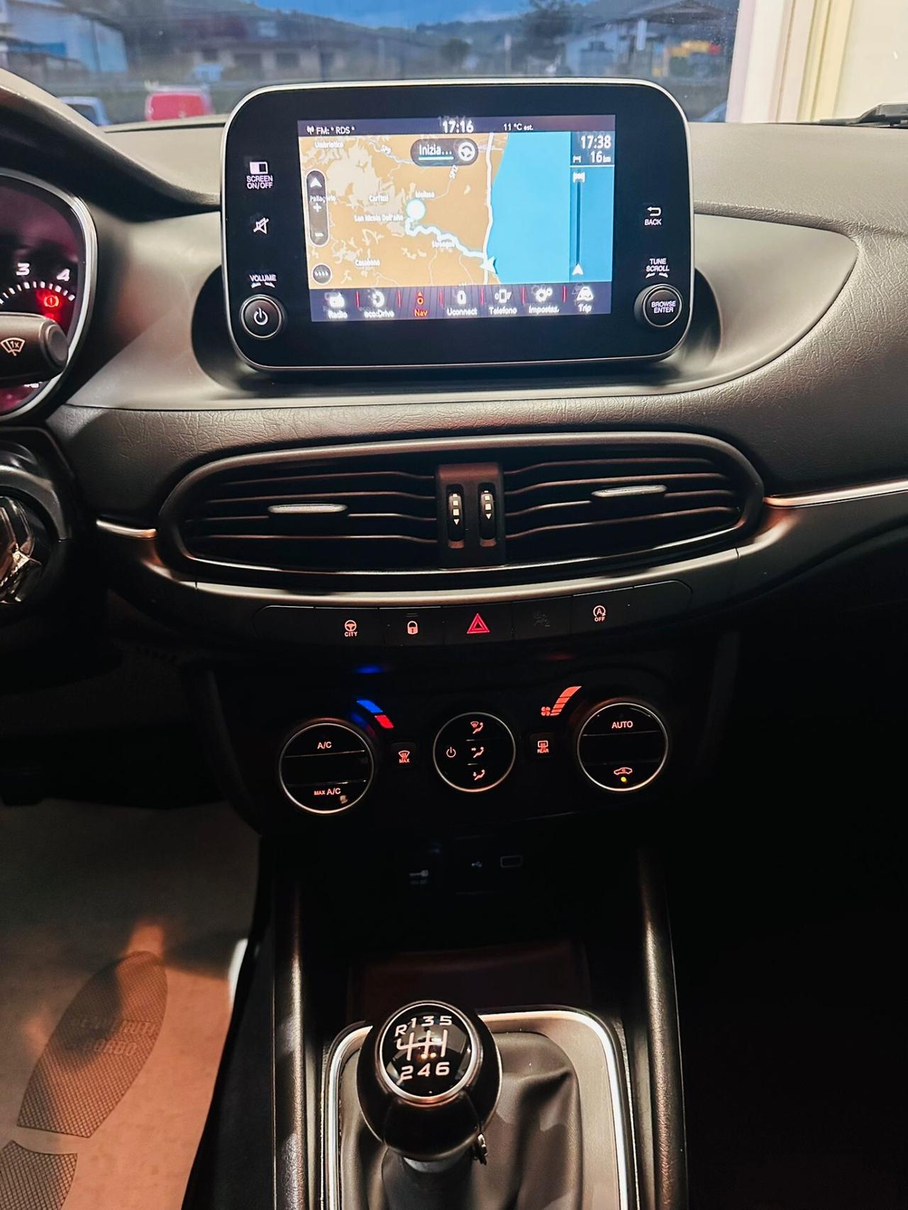 Fiat Tipo 1.6 Mjt S&S 5 porte Sport