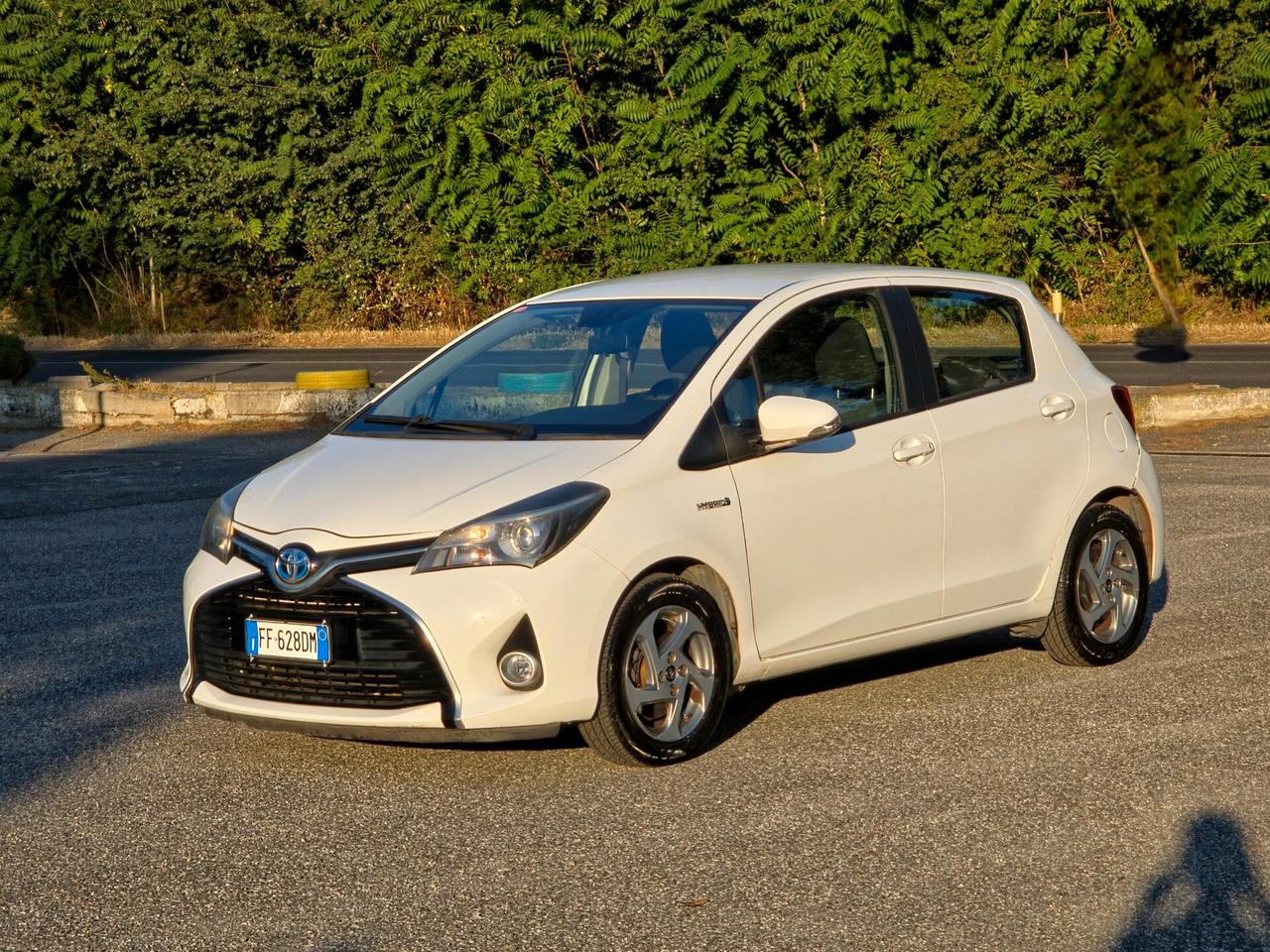Toyota Yaris 1.5 Hybrid 5 porte Active 2016-E6B Automatico NEO