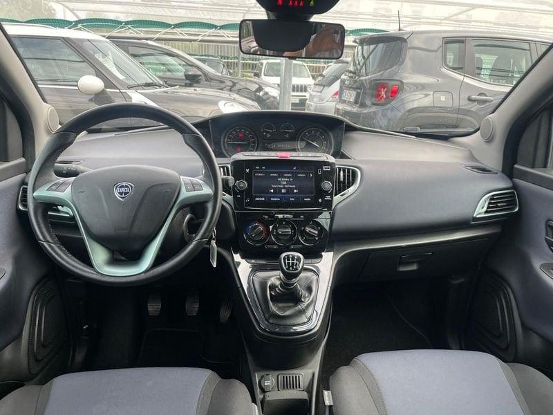 Lancia Ypsilon Ypsilon 1.0 FireFly 5 porte S&S Hybrid Gold Plus
