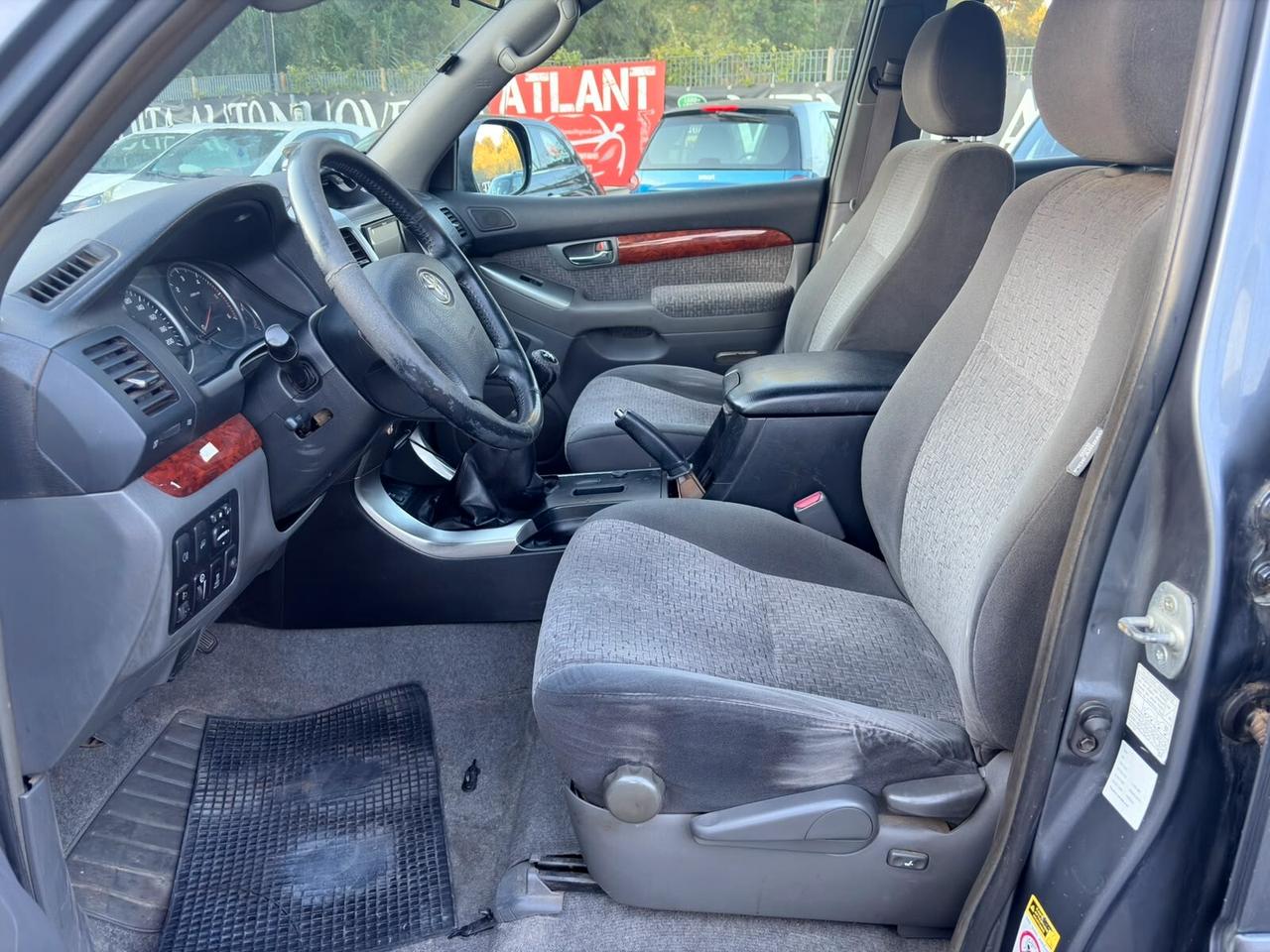 Toyota Land Cruiser 3.0 D-4D 16V cat 5 porte Sol
