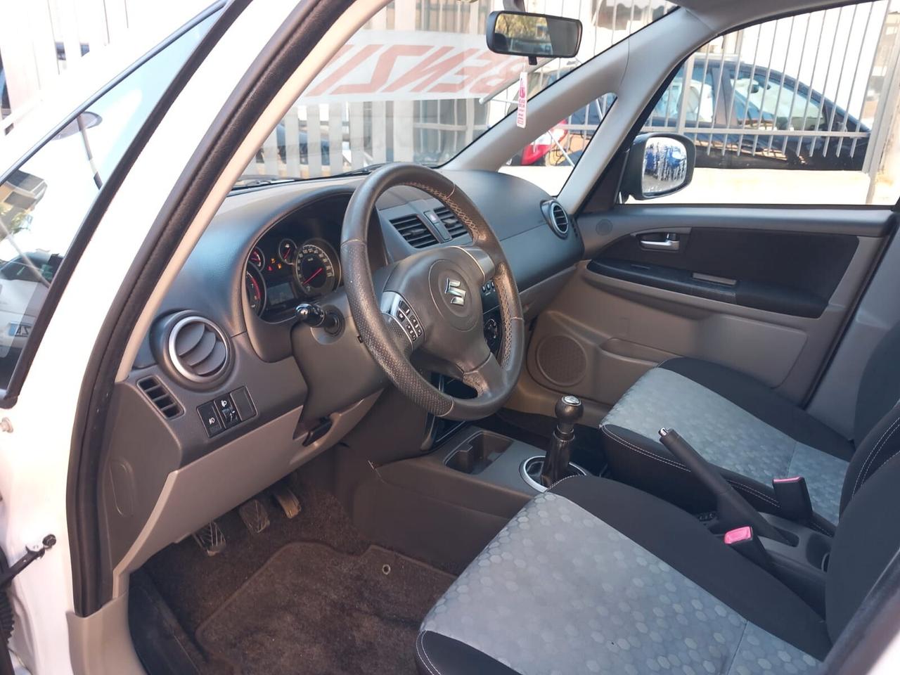 Suzuki Sx4 1,6 4x4 Full Optional 2014