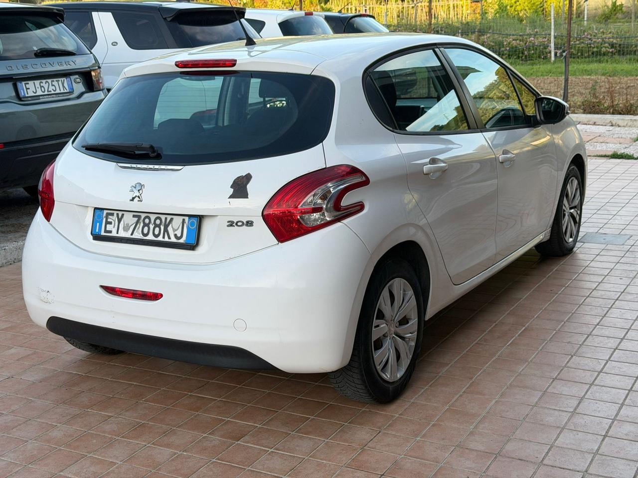 Peugeot 208 1.4 HDi 68 CV 5 porte Access