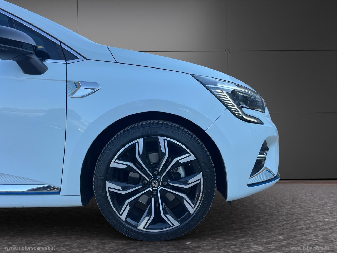 RENAULT 1.6 E-Tech hybrid R.S. Line 140cv auto