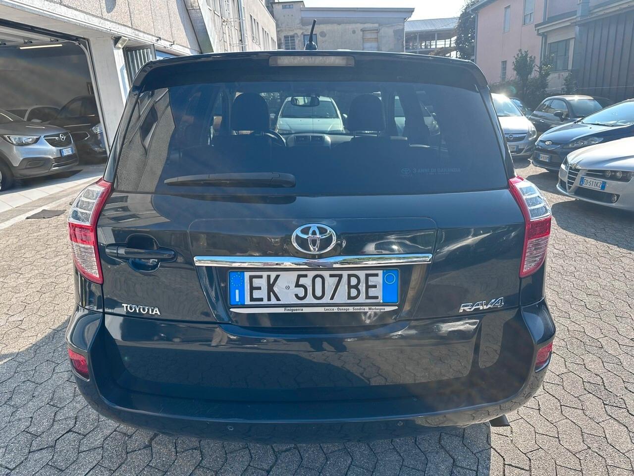 Toyota RAV 4 RAV4 Crossover 2.2 D-4D 150 CV DPF Exclusive