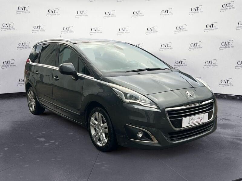 Peugeot 5008 5008 1.6 HDi 115CV Allure