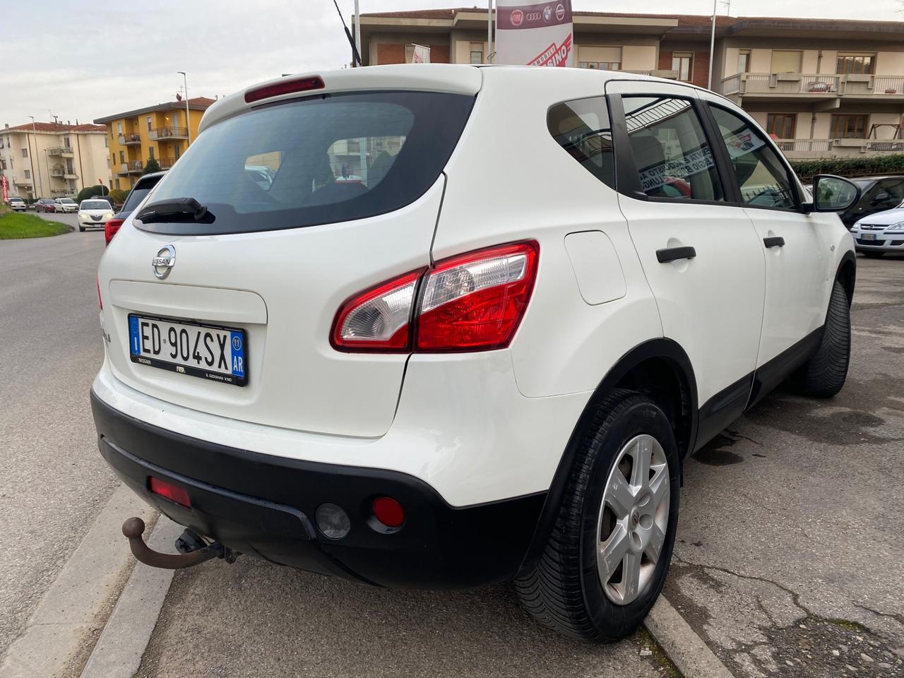 Nissan Qashqai 1.6 16V Visia gancio traino