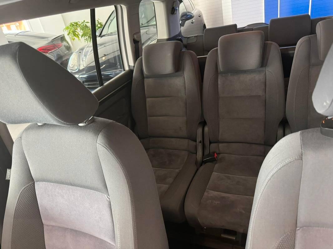 Volkswagen Touran 2.0 tdi Highline dsg