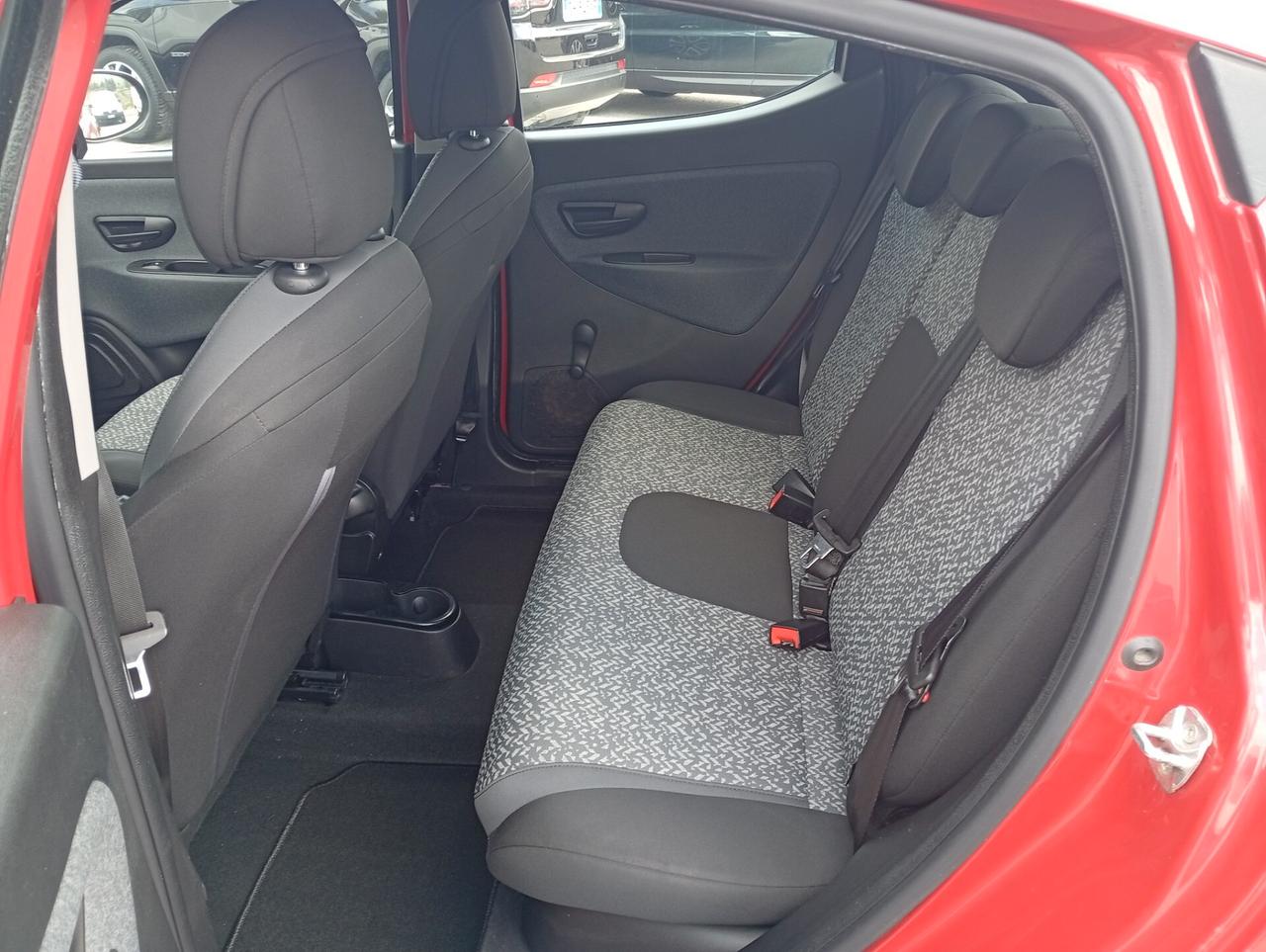 Lancia Ypsilon 1.2 69 CV 5 porte GPL Ecochic Gold