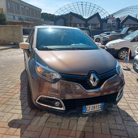 TENUTA IN MODO MANIACALE SEMPRE IN GARAGE CAPTUR 1.5