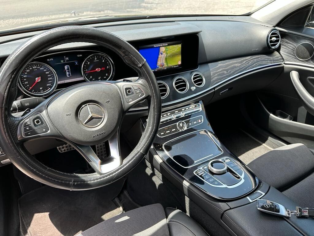 Mercedes-benz E 200 E 200 d Auto Sport