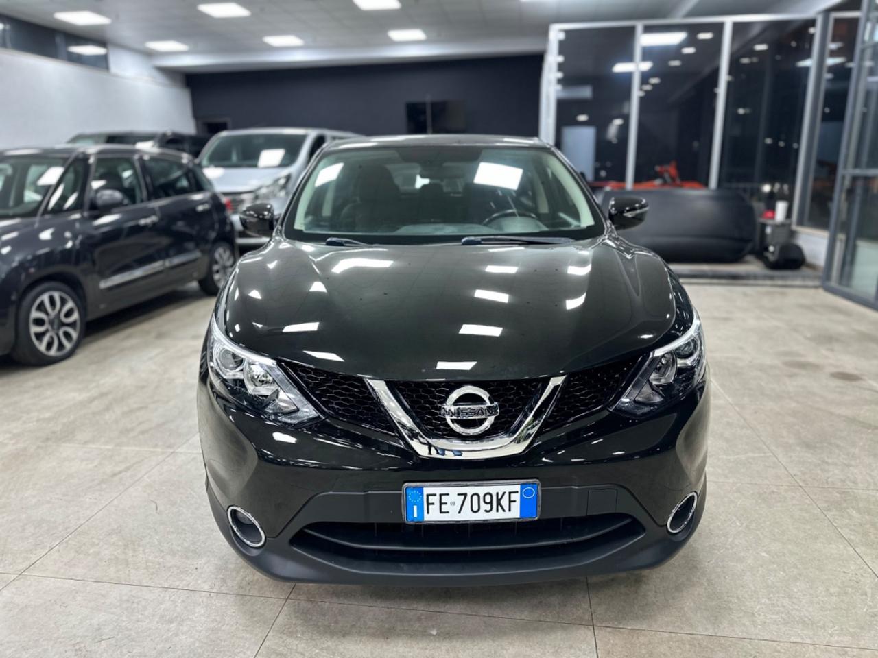 Nissan Qashqai 1.6 dCi 2WD Navi Camera Tekna 2016