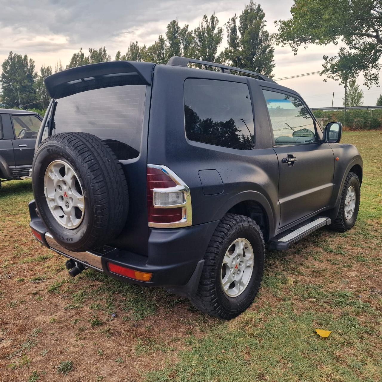 Mitsubishi Pajero 2.5 TDI 3p. GANCIO DI TRAINO GLX MOTORE REVISIONATO