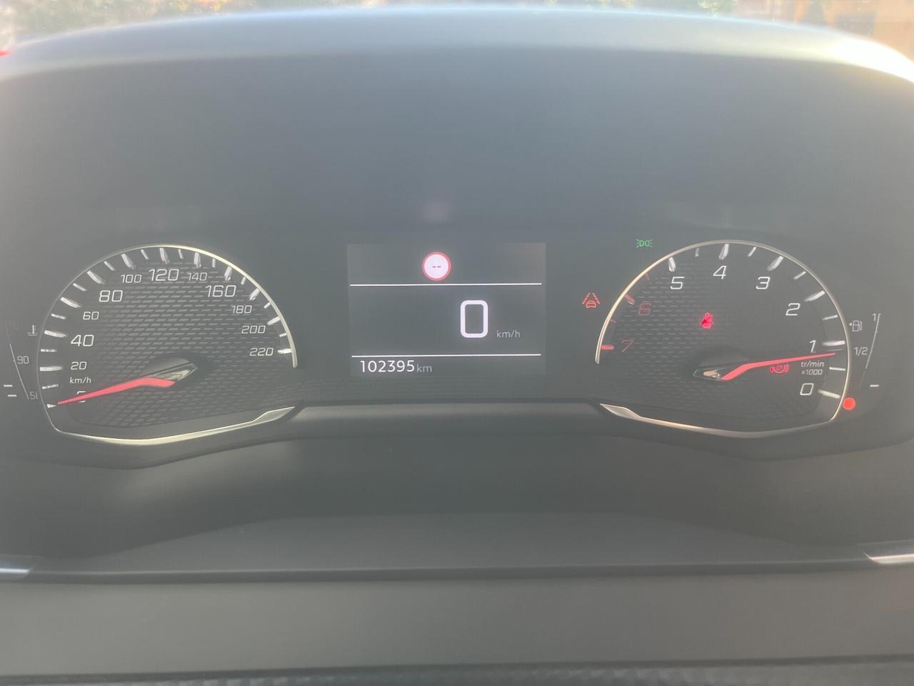 Peugeot 208 PureTech 100 Stop&Start 5 porte Allure