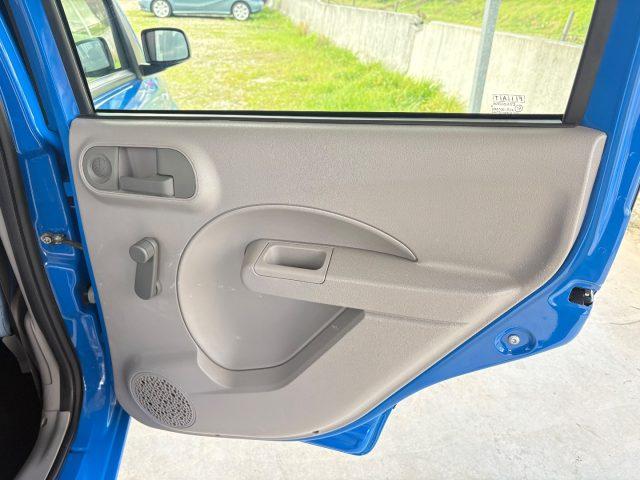 FIAT Panda 1.1 Active POCHI KM OK NEOPATENTATI