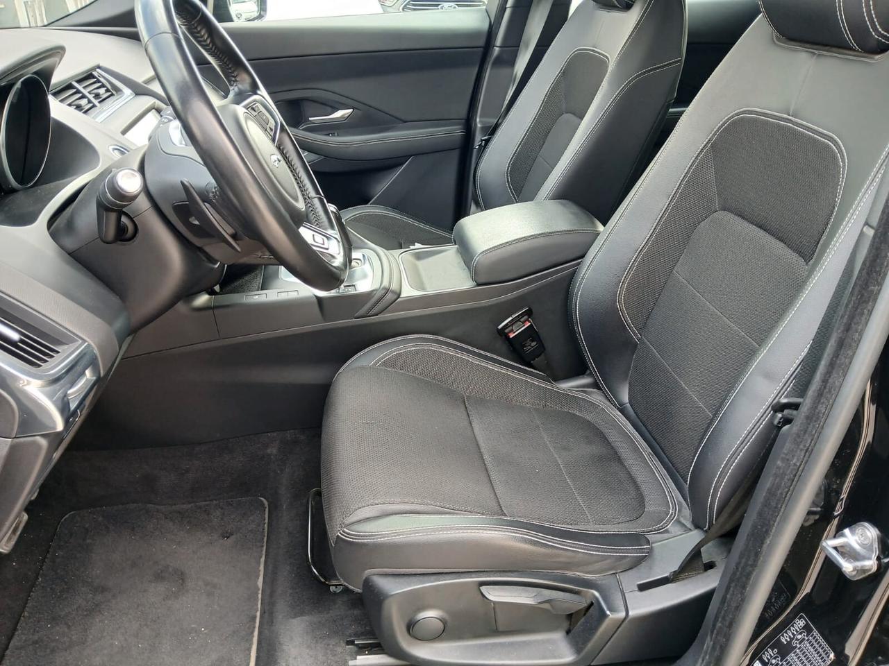 Jaguar E-Pace 2.0D 150 CV AWD aut. R-Dynamic