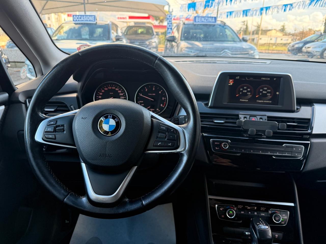 " PERFETTA " Bmw 216 D Active Tourer Advantage