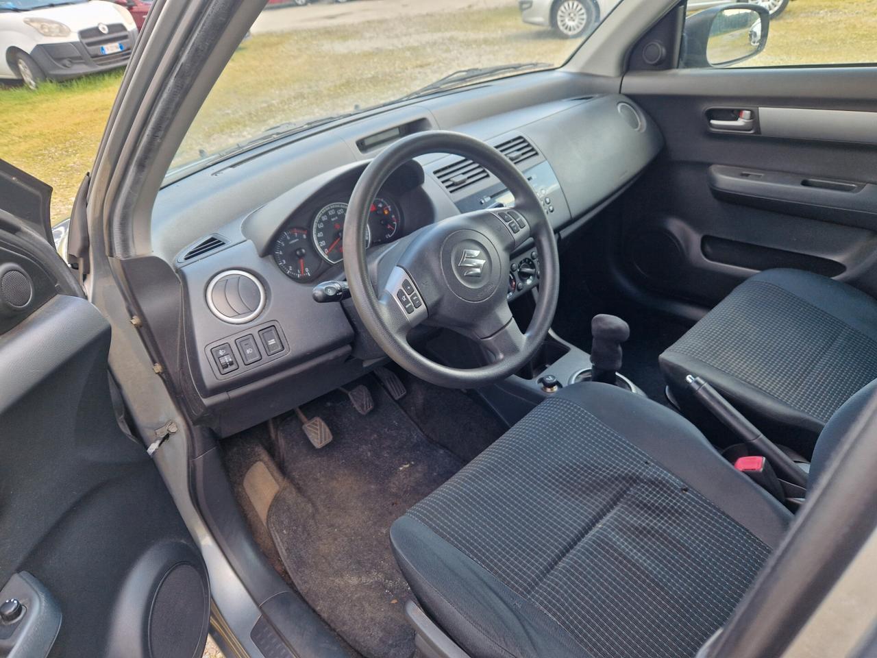Suzuki Swift 1.3 5p. GLX