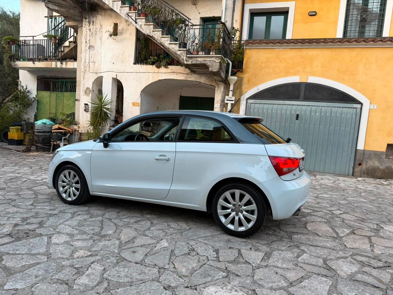 Audi A1 1.6 TDI 105 CV Attraction