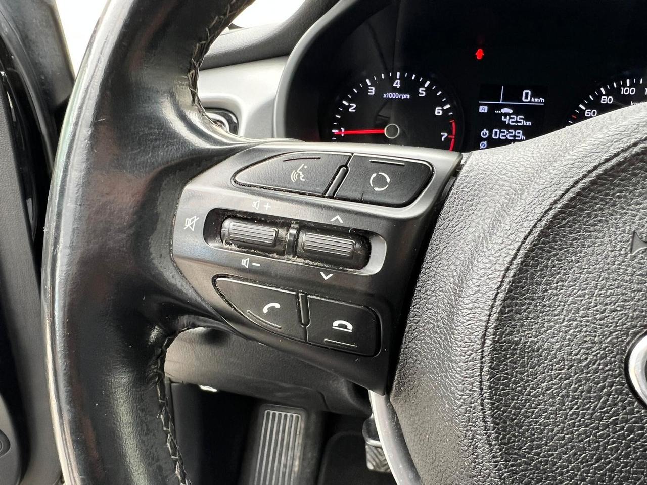 KIA RIO 1.2 MPI 84CV 2020!!! GPLDI CASA MADRE!!!