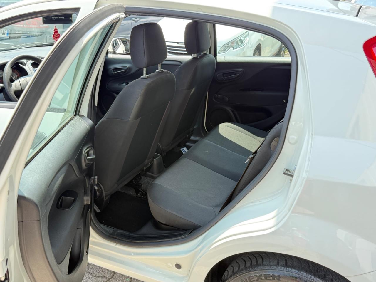 Fiat Punto 1.3 MJT II 75 CV 5 porte Lounge