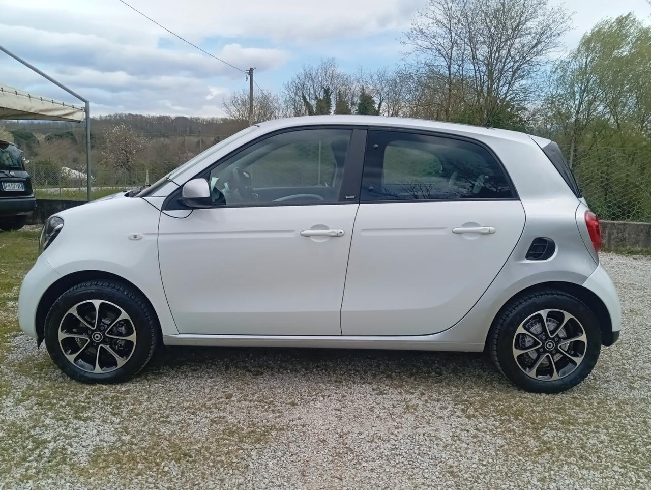 Smart ForFour PASSION 1.0 71CV KM 62000 COME NUOVA