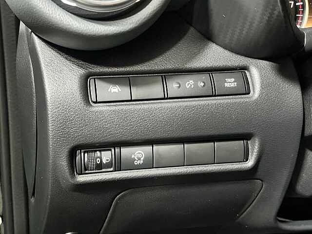 Nissan Juke 1.0 DIG-T 114 CV N-Connecta
