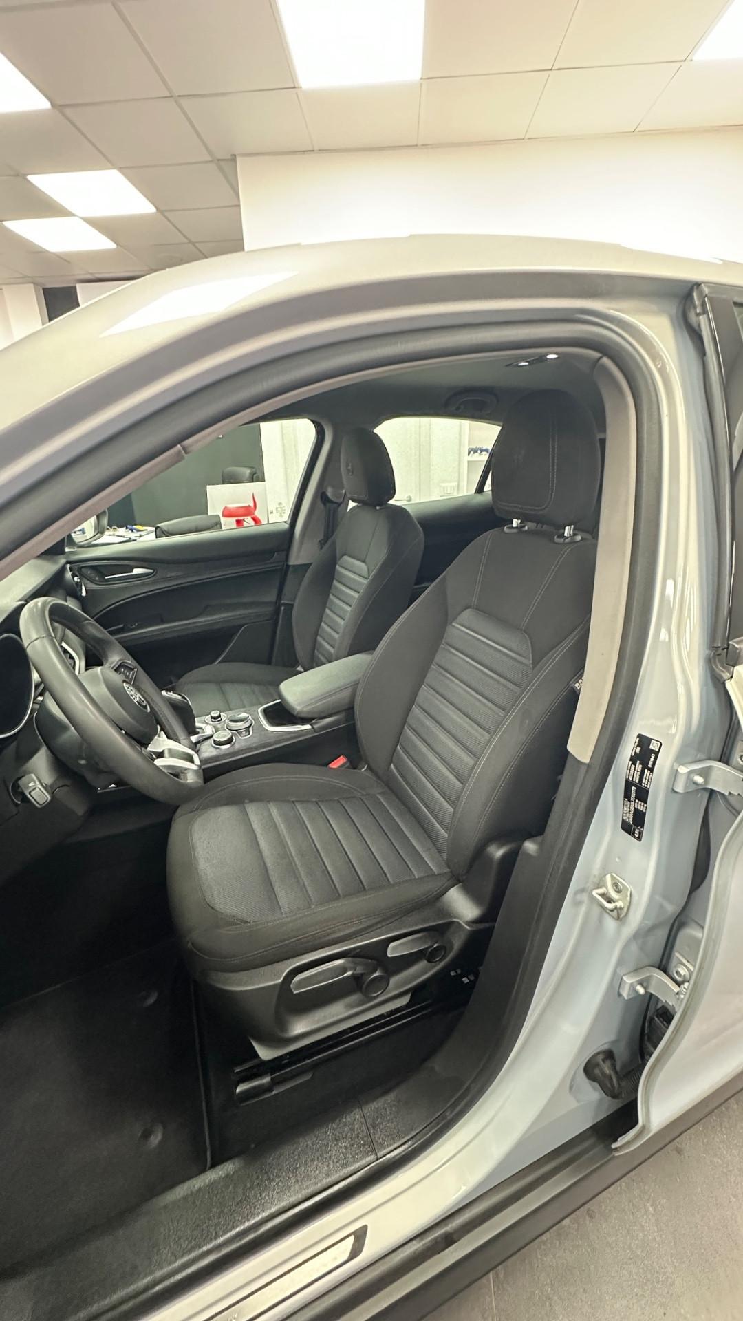 Alfa Romeo Stelvio 2.2 Turbodiesel 160 CV AT8 RWD Business