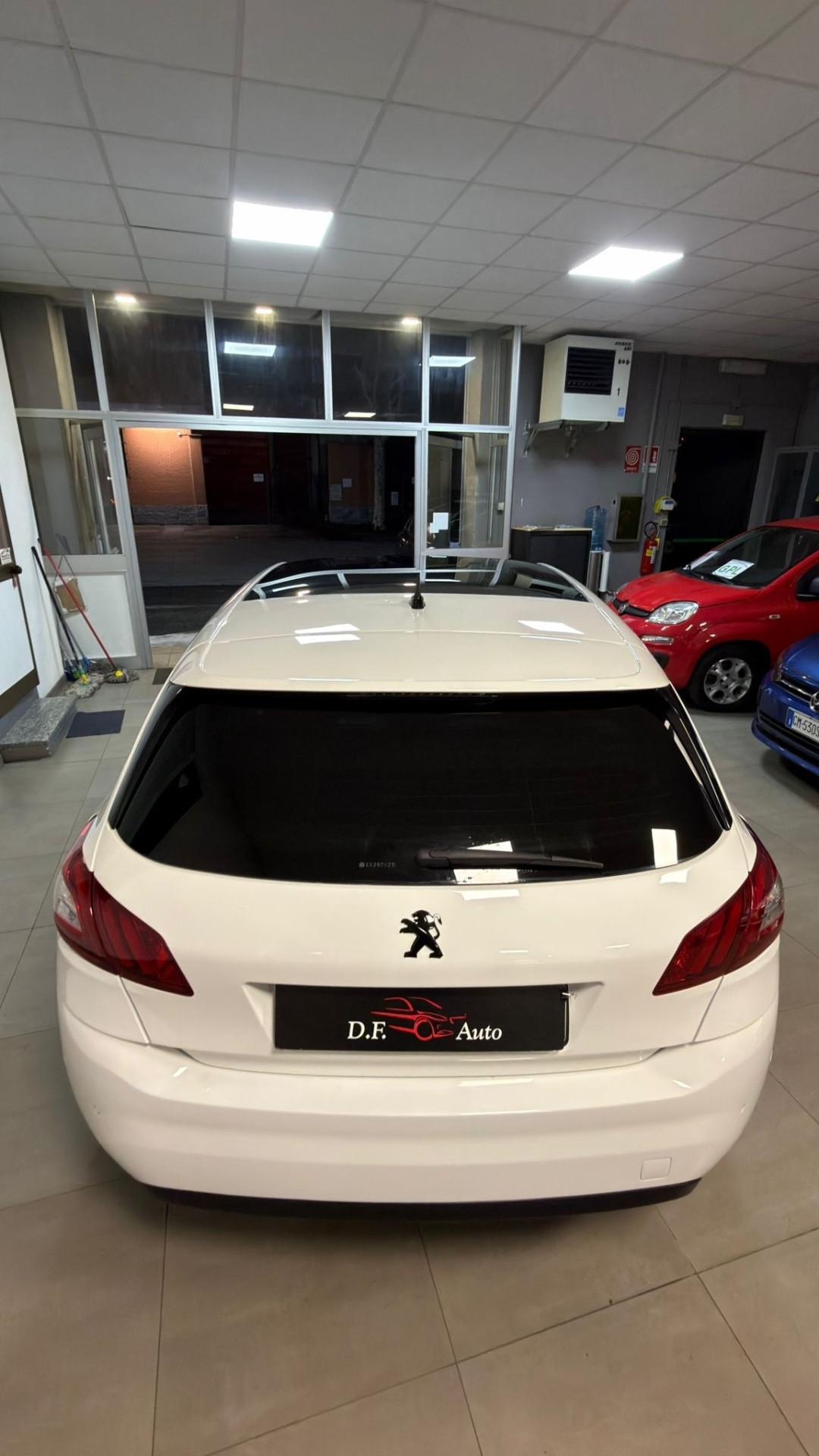 Peugeot 308 150 EAT6 GT Line