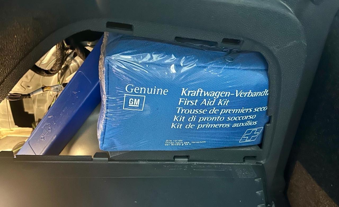 Opel Corsa 1.2 85CV GPL DELLA CASA