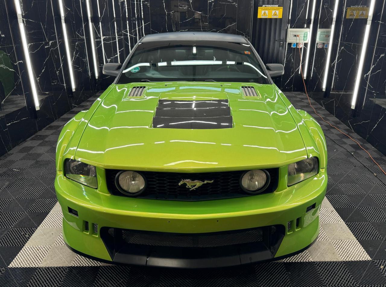 Ford Mustang body kit cervini