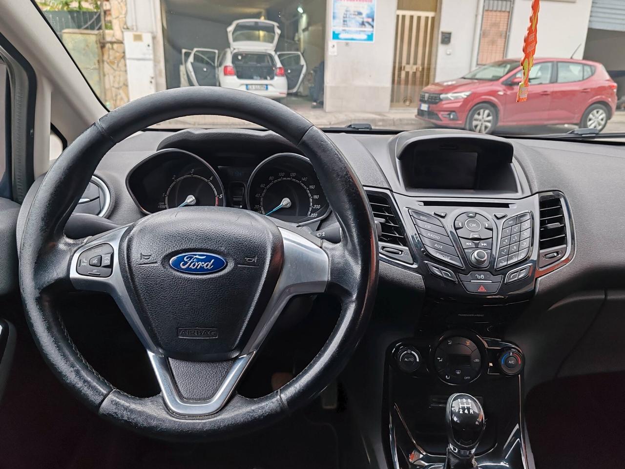 Ford Fiesta 1.5 TDCi 75CV 3 porte Titanium