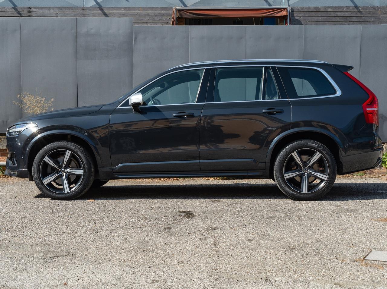 Volvo XC 90 XC90 D5 AWD Geartronic 7 posti R-design