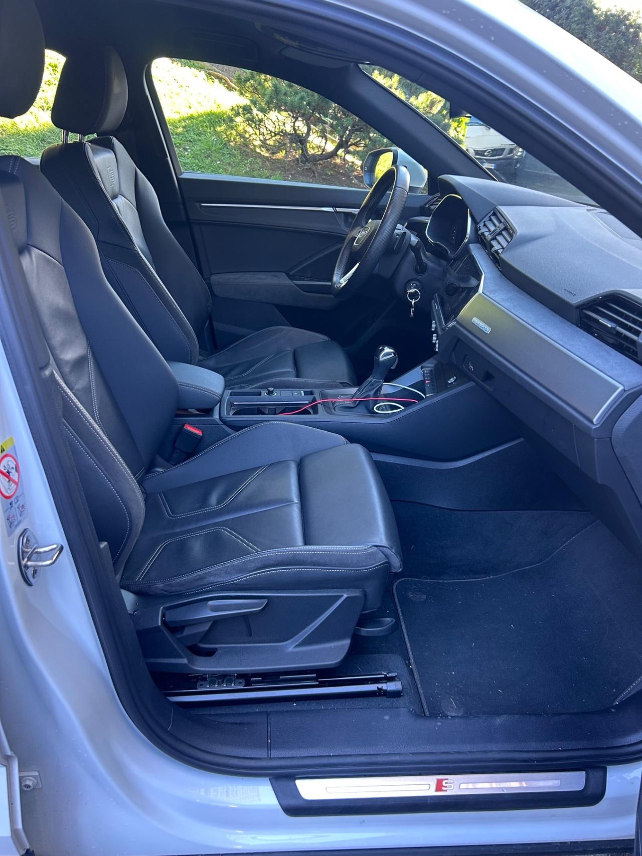 Audi Q3 SPB 40 TDI quattro S tronic line edition